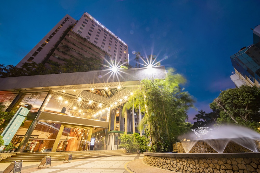 Seaview Gleetour Hotel 1/28