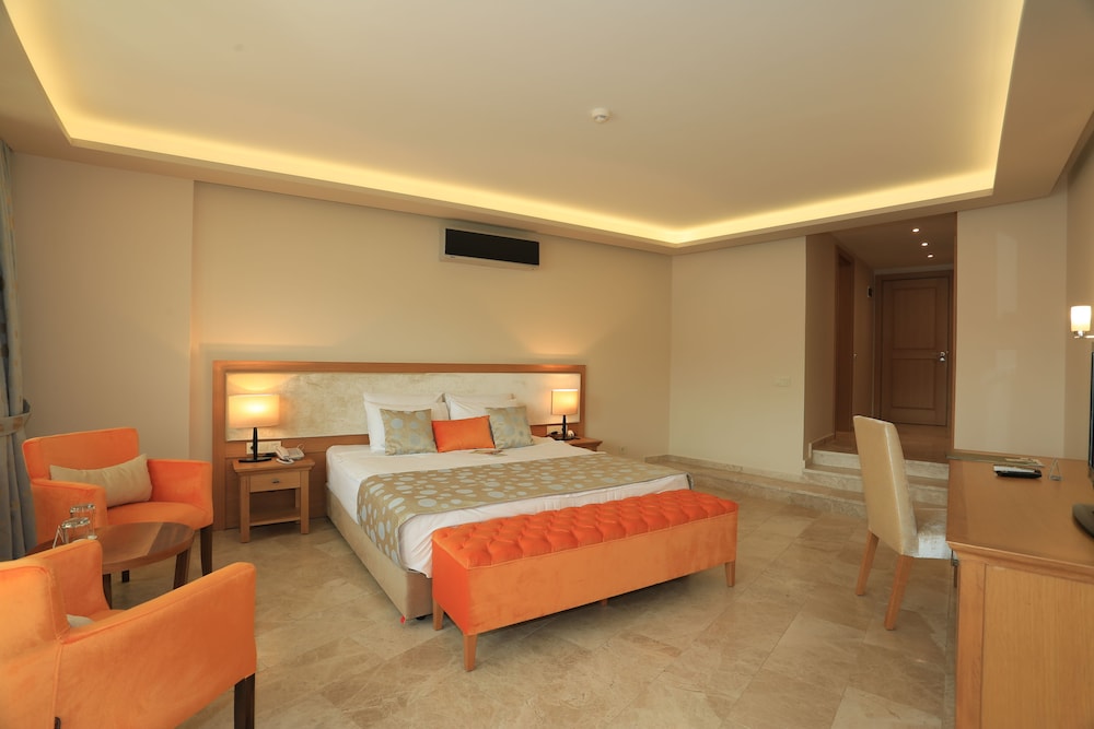 Loryma Luxury Boutique Hotel 8/50