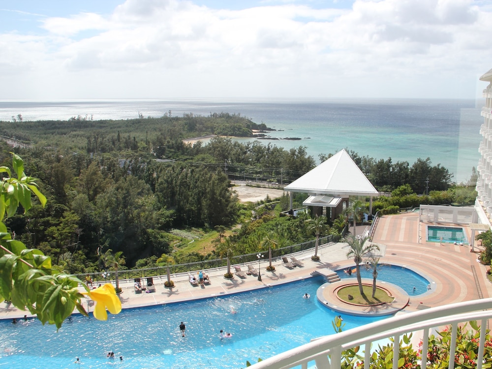 Okinawa Kariyushi Beach Resort Ocean Spa 9/49