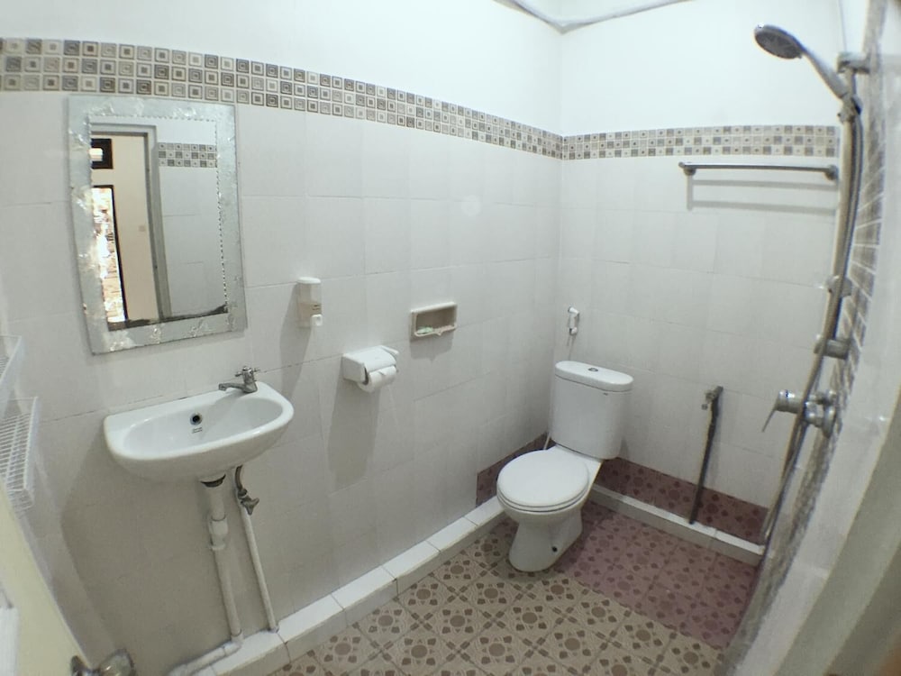 Pondok DenAyu Homestay 49/50