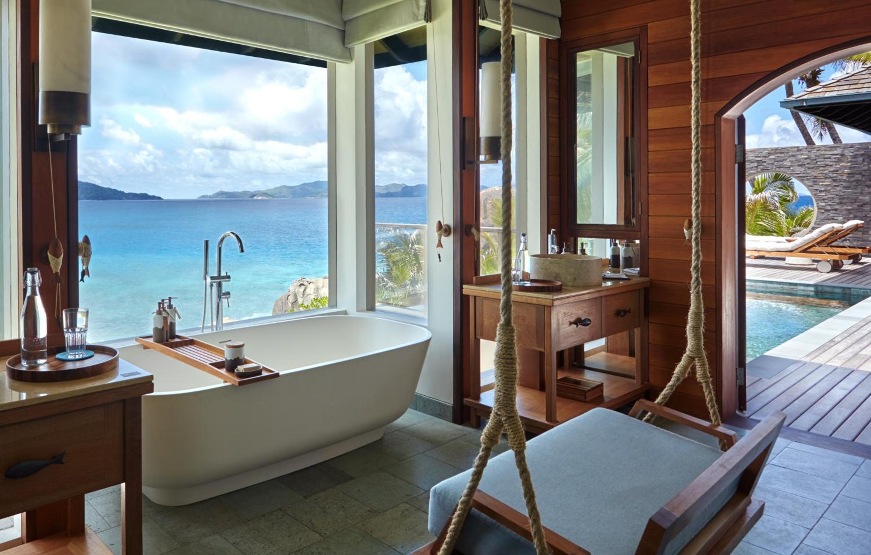 Signature, Pool, Villa, King Bed