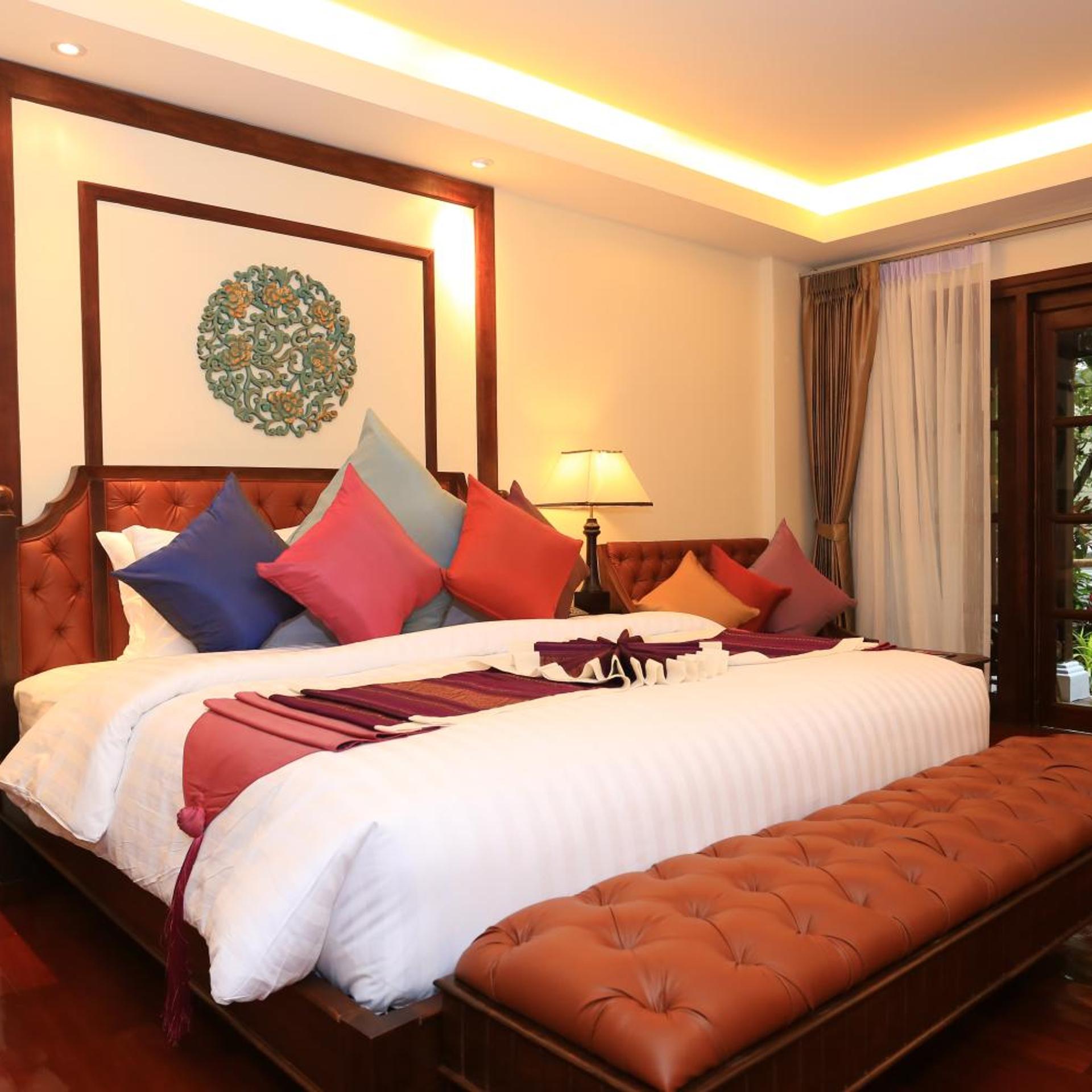 Executive, King Bed