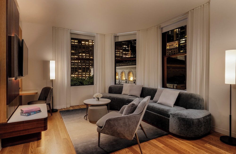 Bryant Park Hotel 46/62