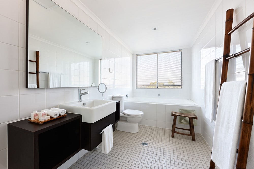 Mercure Sydney St Leonards 31/76