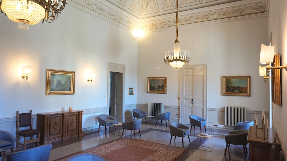 Palazzo Circolone 26/50