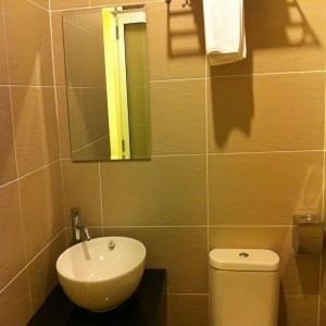 The Regency Garden Hotel 46/50