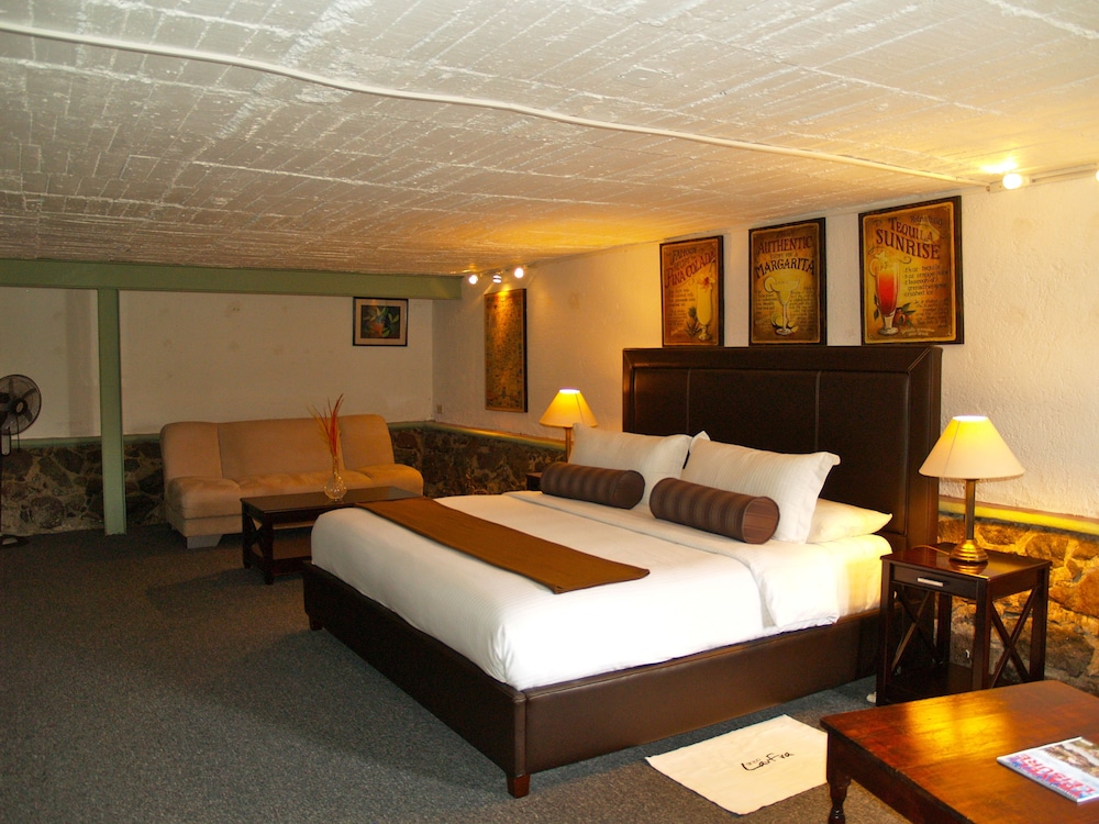 Los Agaves Hotel 10/52