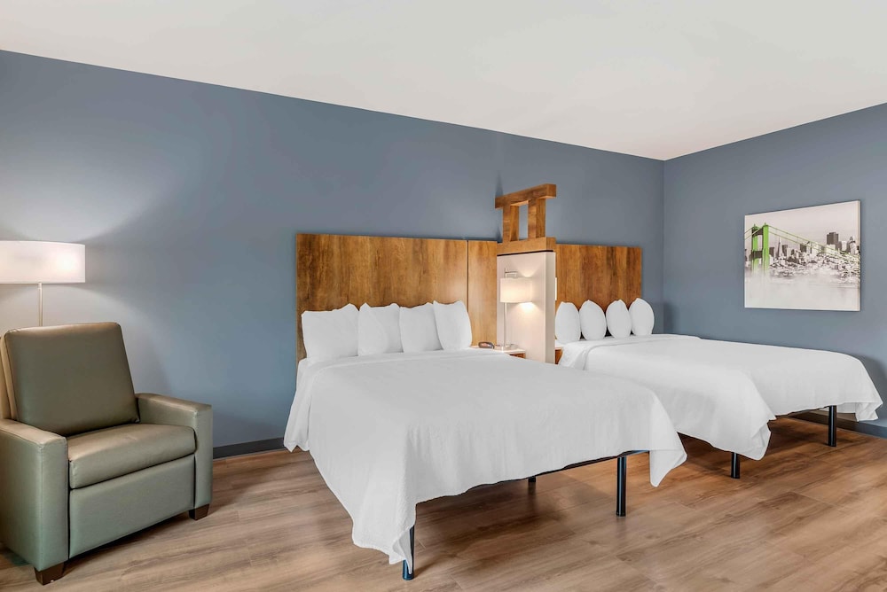 Extended Stay America Premier Suites - Charlottesville 20/50