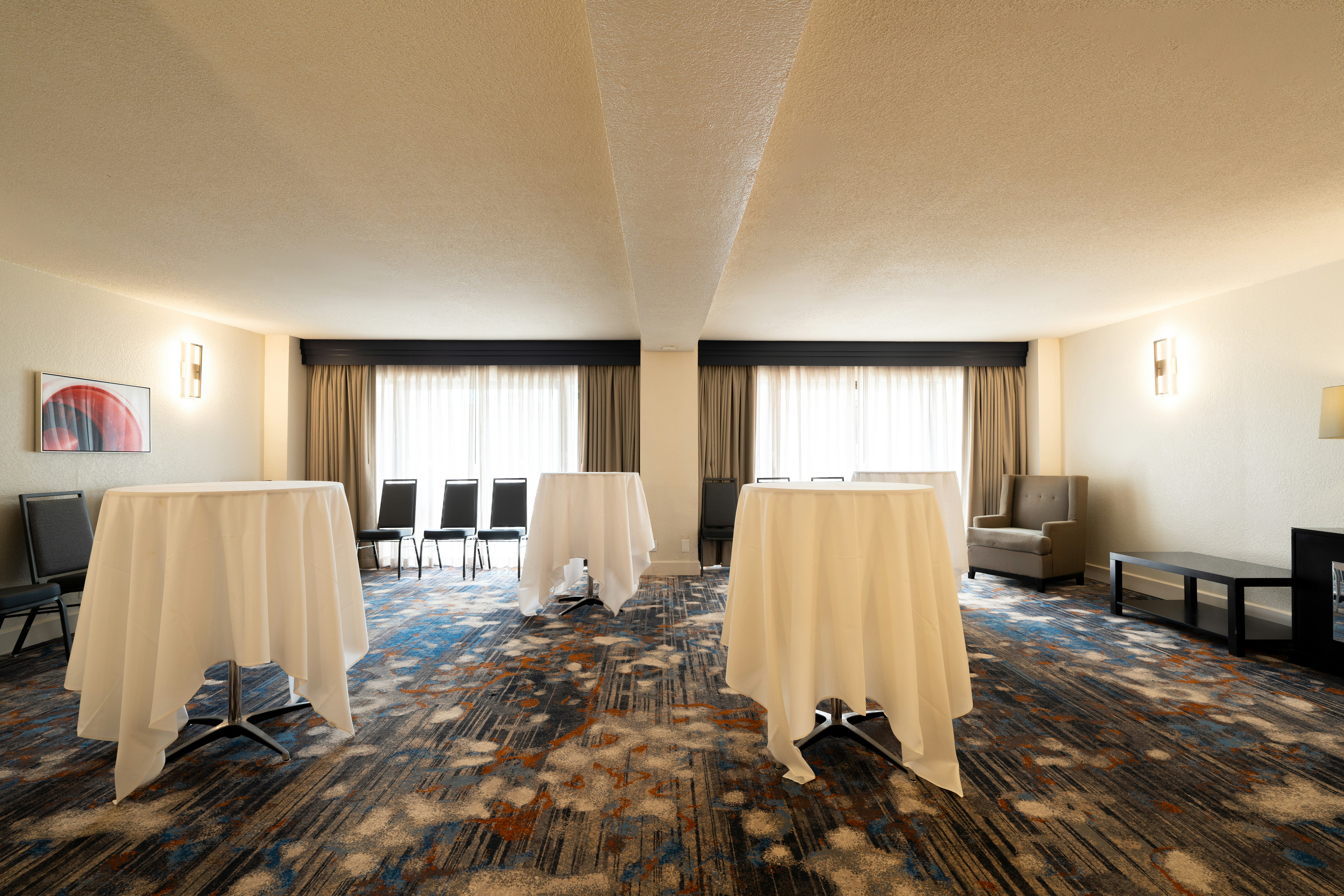 Doubletree By Hilton Houston Hobby Airport 25/28