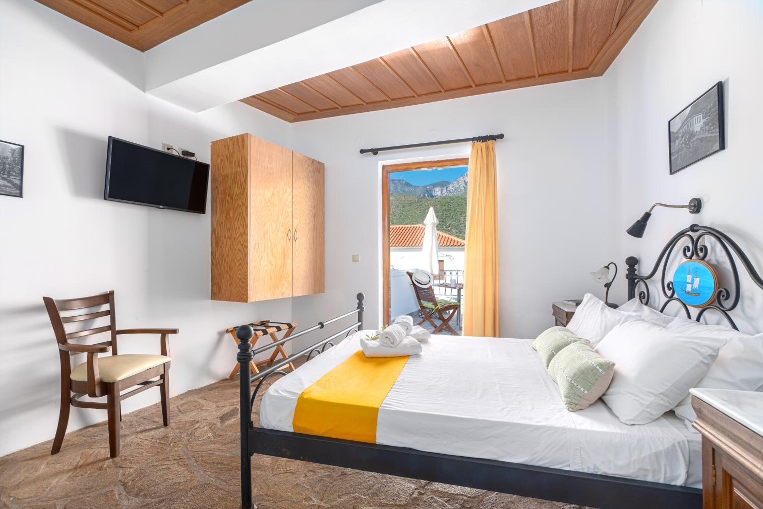 Paraliako Hotel 14/50