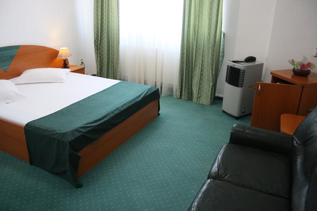 Hotel Sir Orhideea 12/47