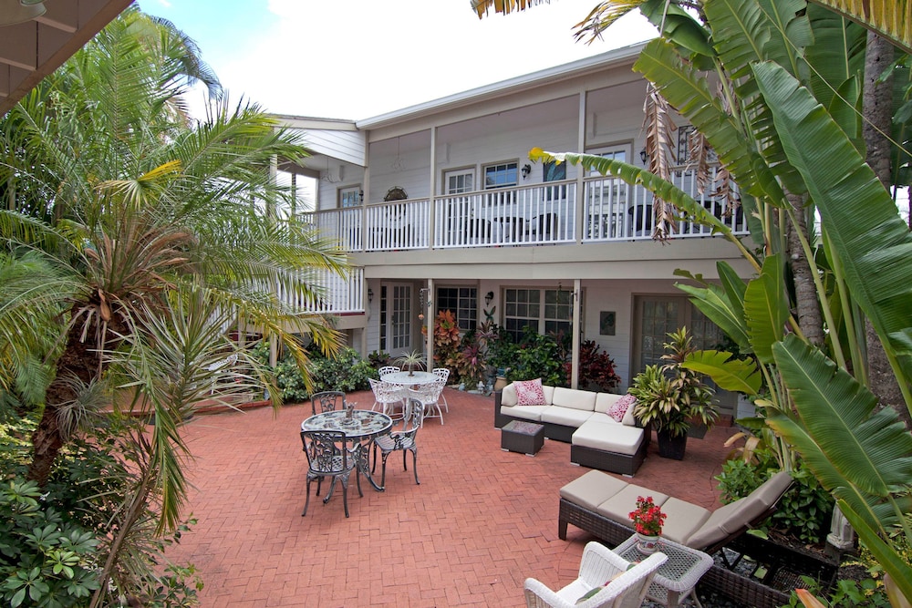 Sabal Palm House 4/41