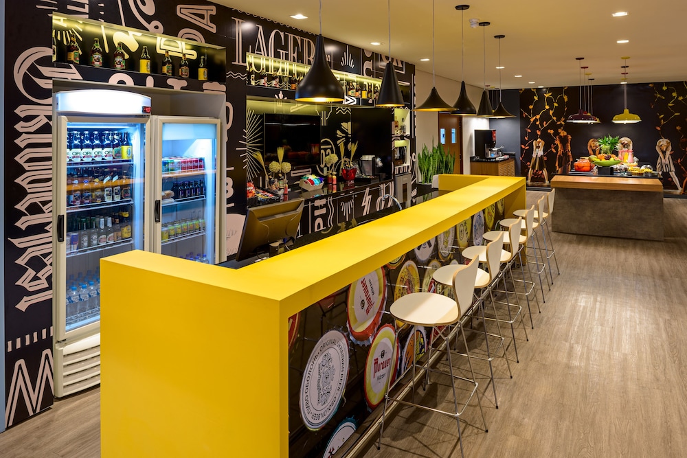 Ibis Joinville 53/58
