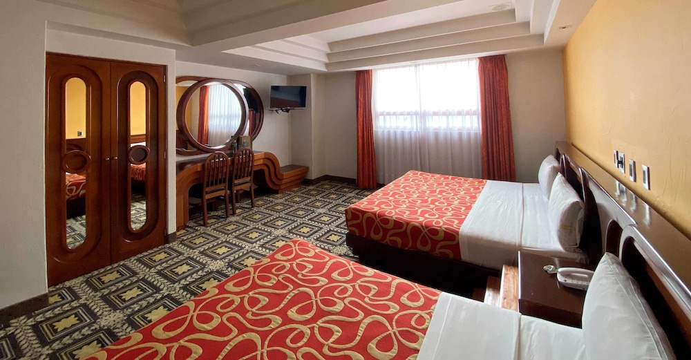 Hotel Escala Siglo XXI 19/50