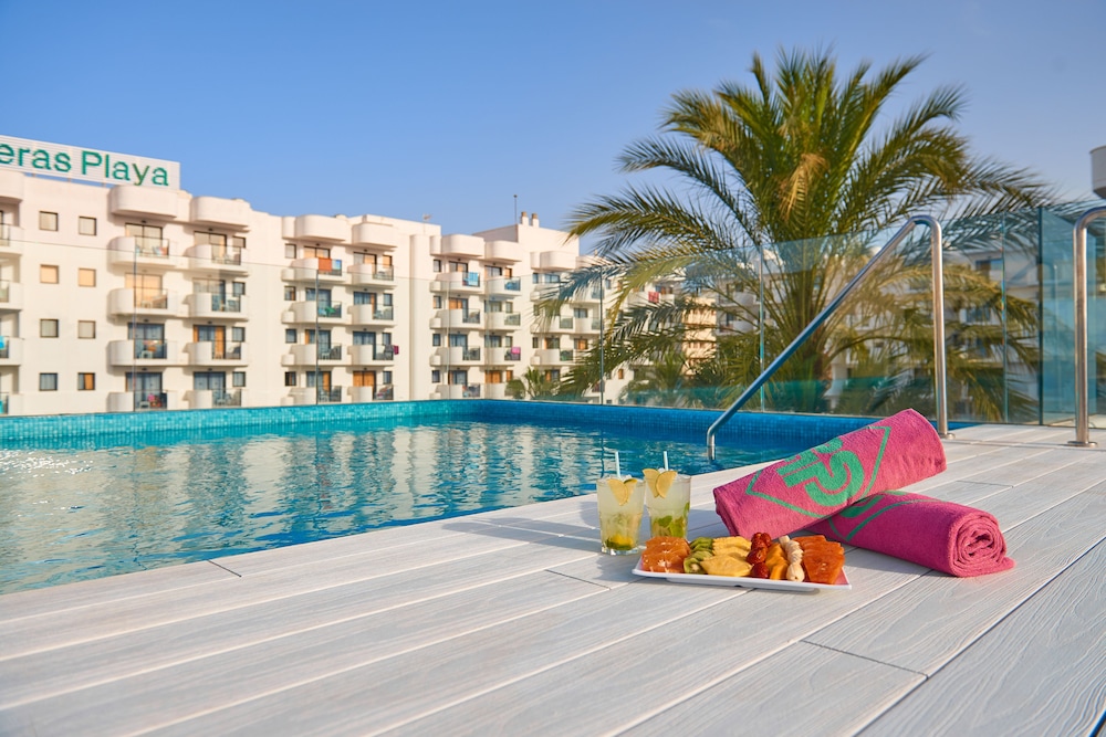 Protur Palmeras Playa Hotel 49/51
