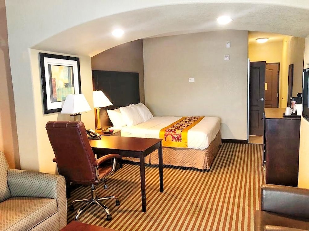 Spark by Hilton Missouri City 27/31