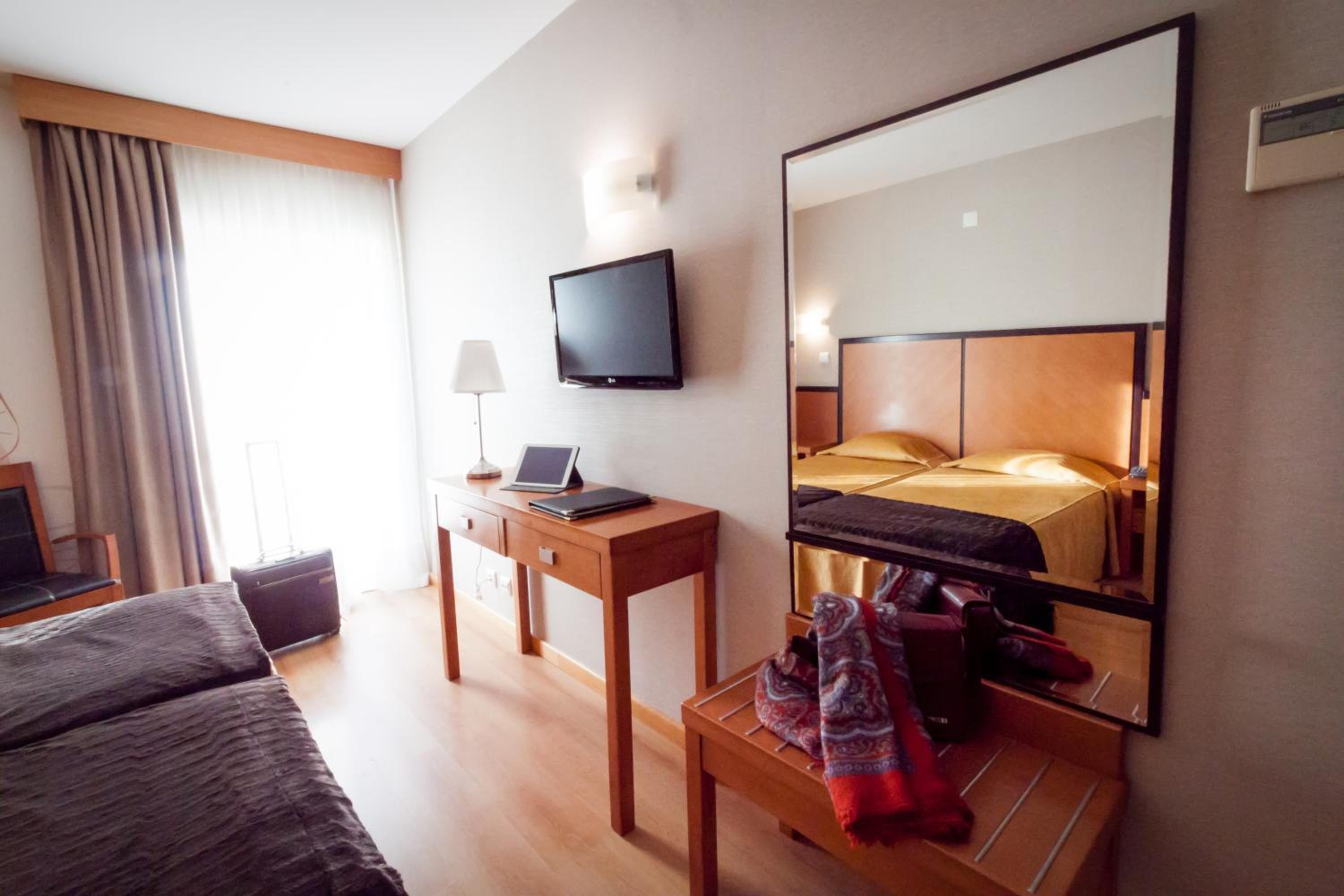Hotel 4 Estacoes 31/50