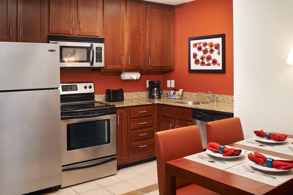 Residence Inn By Marriott Saginaw 28/32