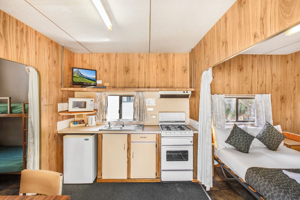 Halls Gap Caravan and Tourist Park 34/49