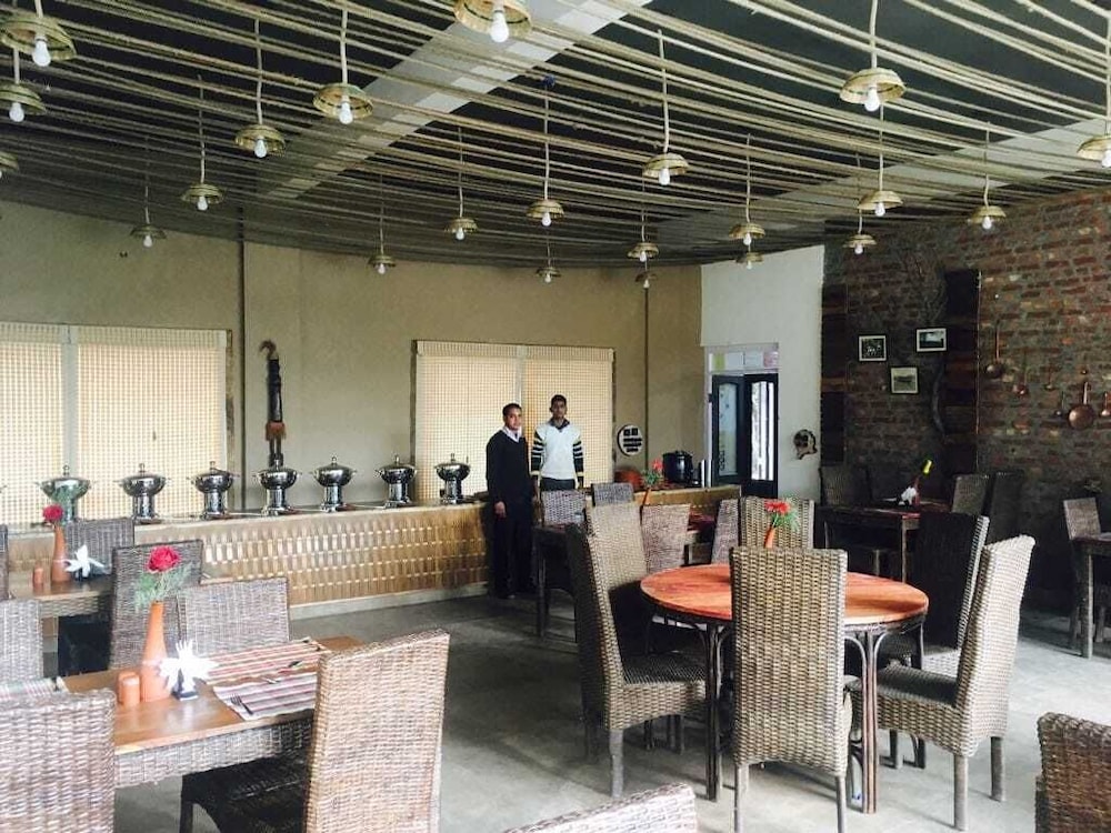 Le Reserve Resort Corbett 28/50