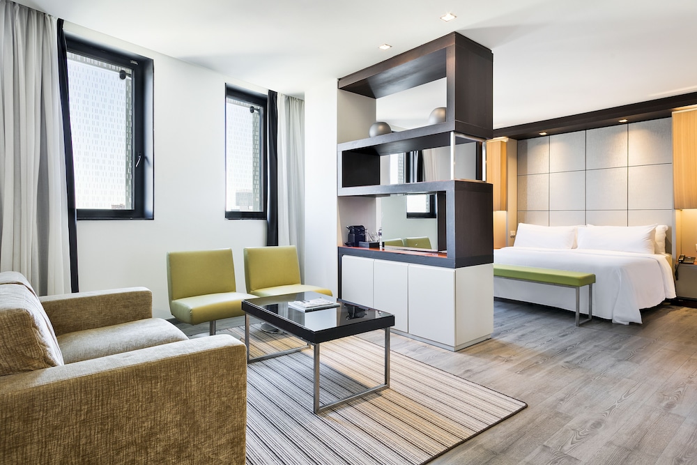 Hotel Barcelona Condal Mar Affiliated by Melia 43/67