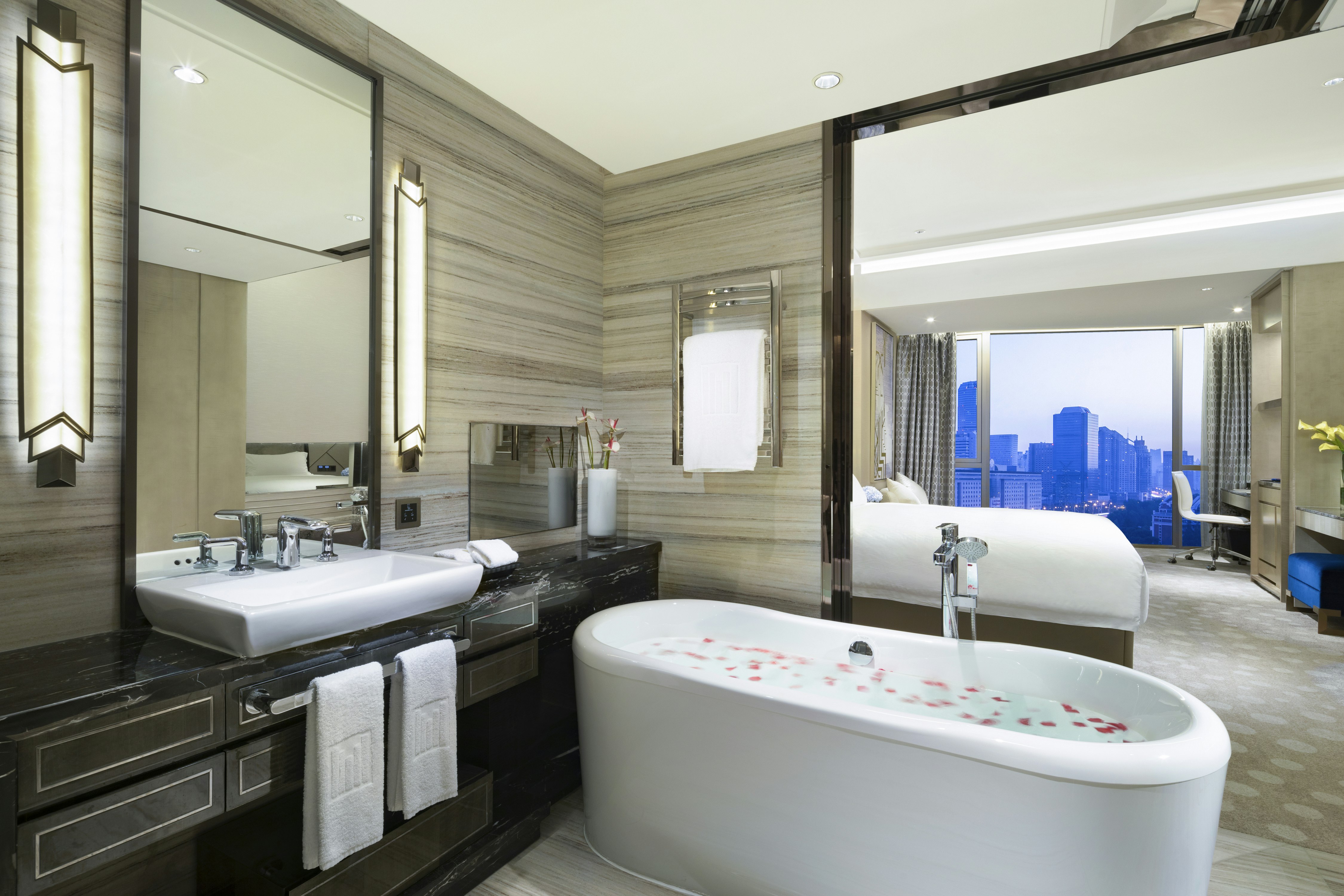 Grand Millennium HongQiao Shanghai 70/74