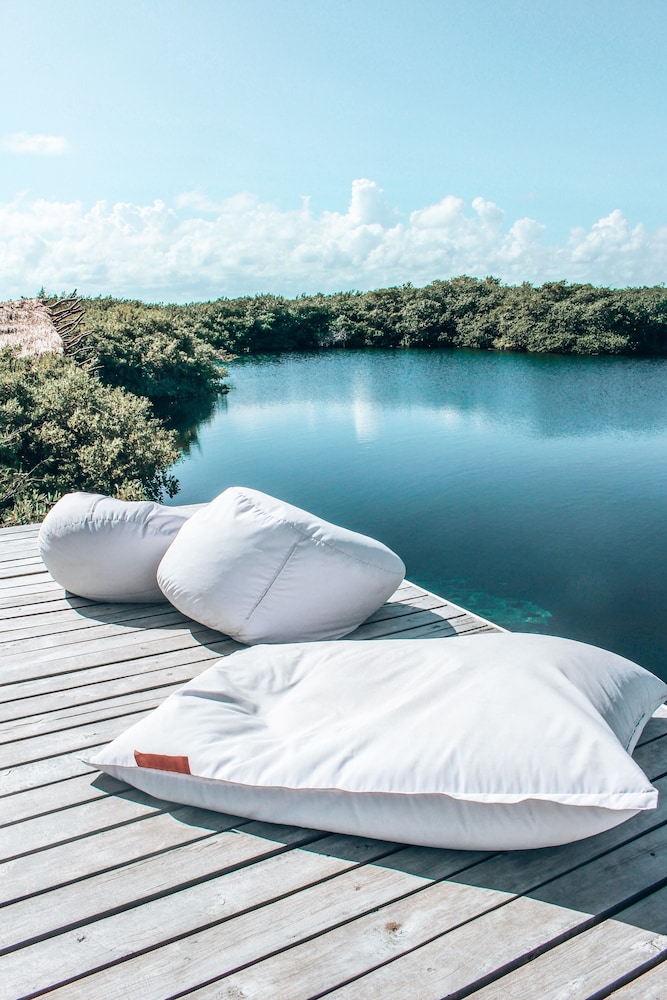 Cormoran Hotel Boutique & Cenote 18/48
