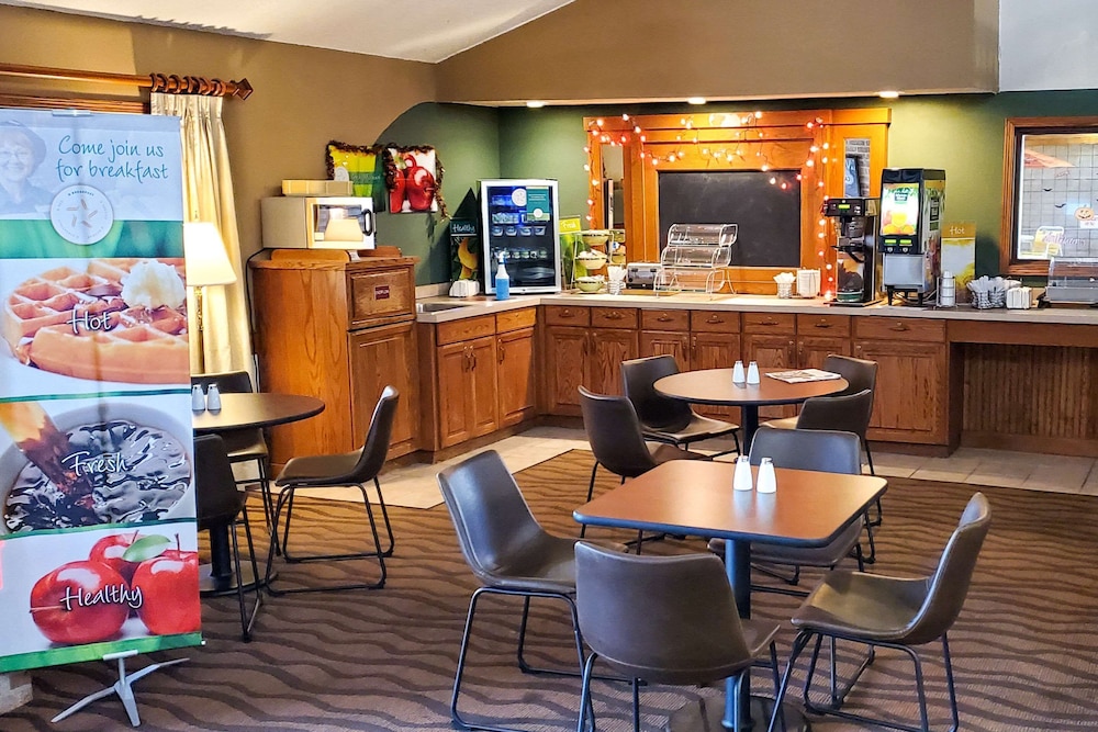 Quality Inn Atchison 19/22