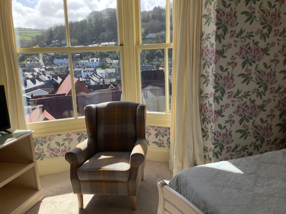 Ingleside Guest House 23/49