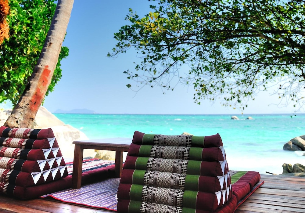 Ten Moons Lipe Resort 47/50