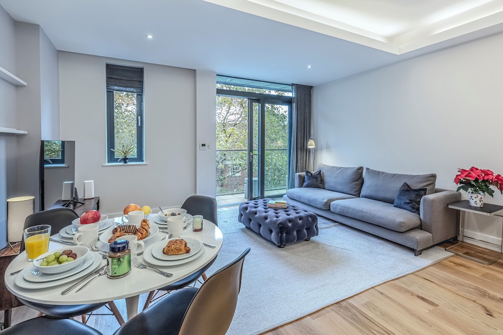 Grays Inn by Aeria Apartments 22/41