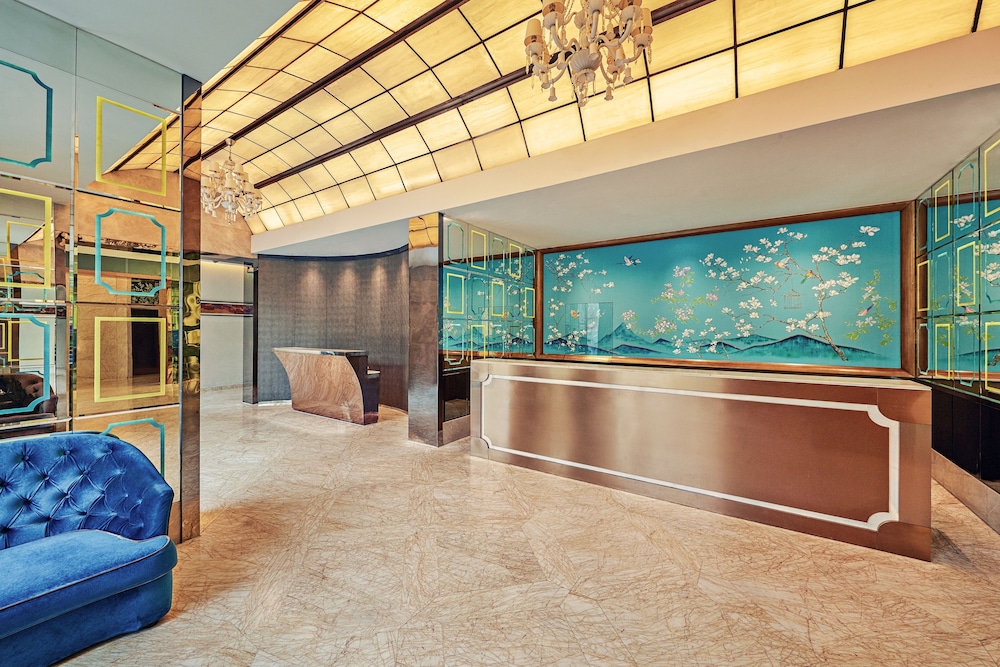 Dorsett Shanghai Hotel 8/50