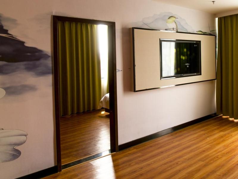 Gem Bozhou Qiaocheng District Jian 'an Road Railway Station Hotel 21/25