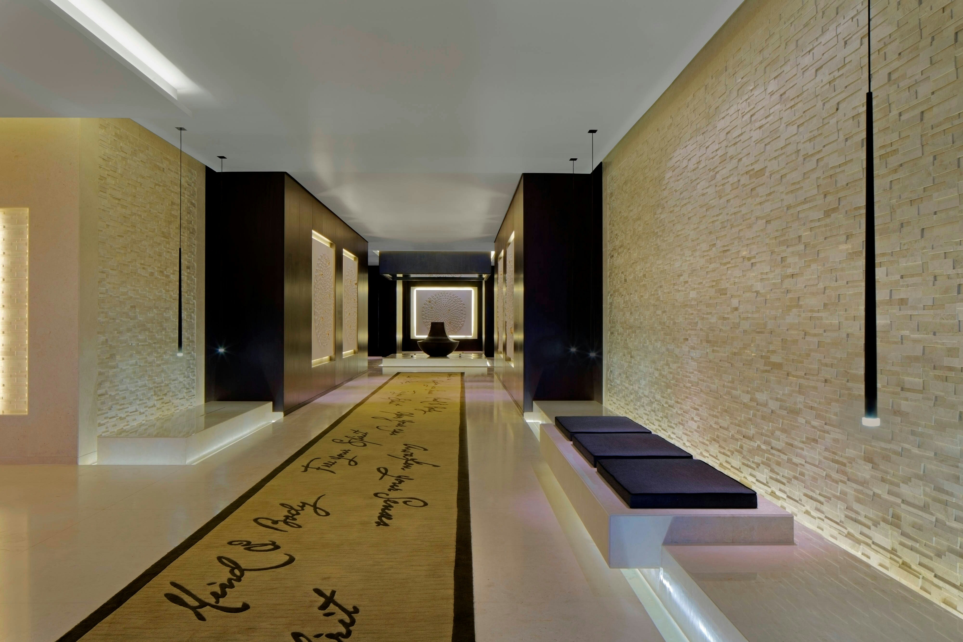 Le Meridien Dubai Hotel and Conference Centre 11/77