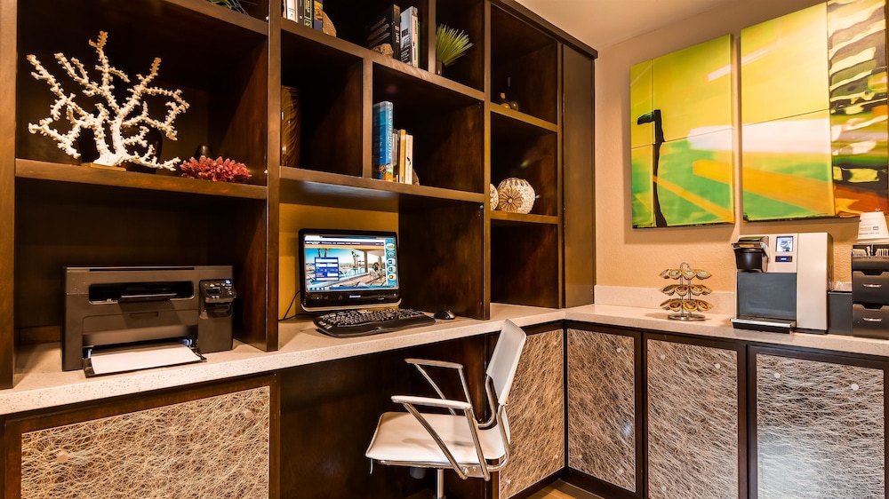 Best Western Carmel S Town House Lodge 33/40