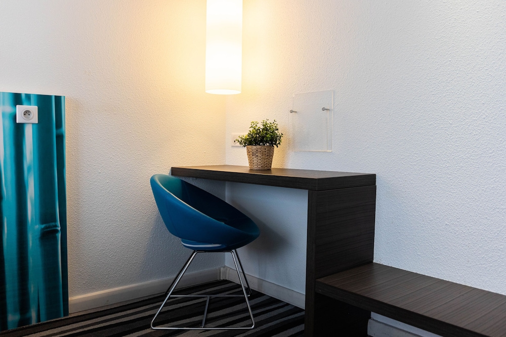 Ibis Styles Paris Porte D Orleans Hotel 53/69