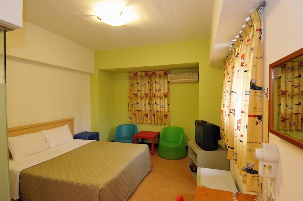 Hwa Hong Hotel 33/50