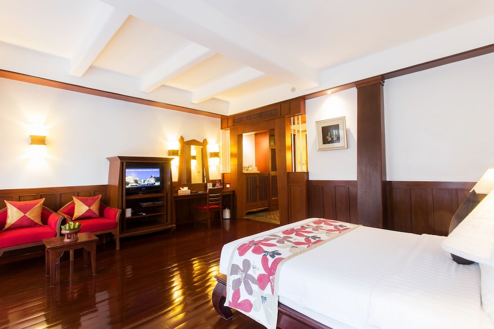 Samui Buri Beach Resort 10/50