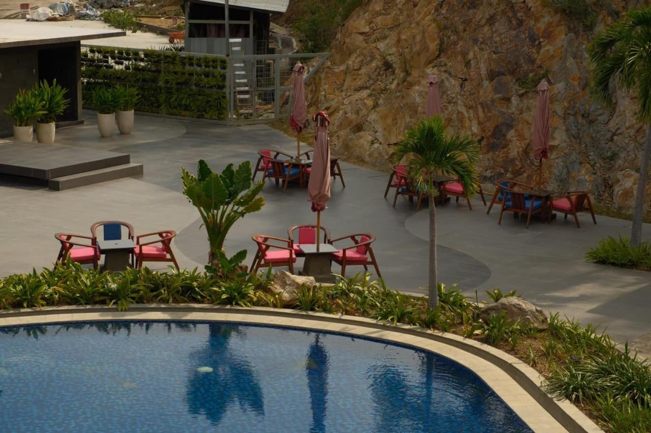 JL World Hotel Dili 43/50