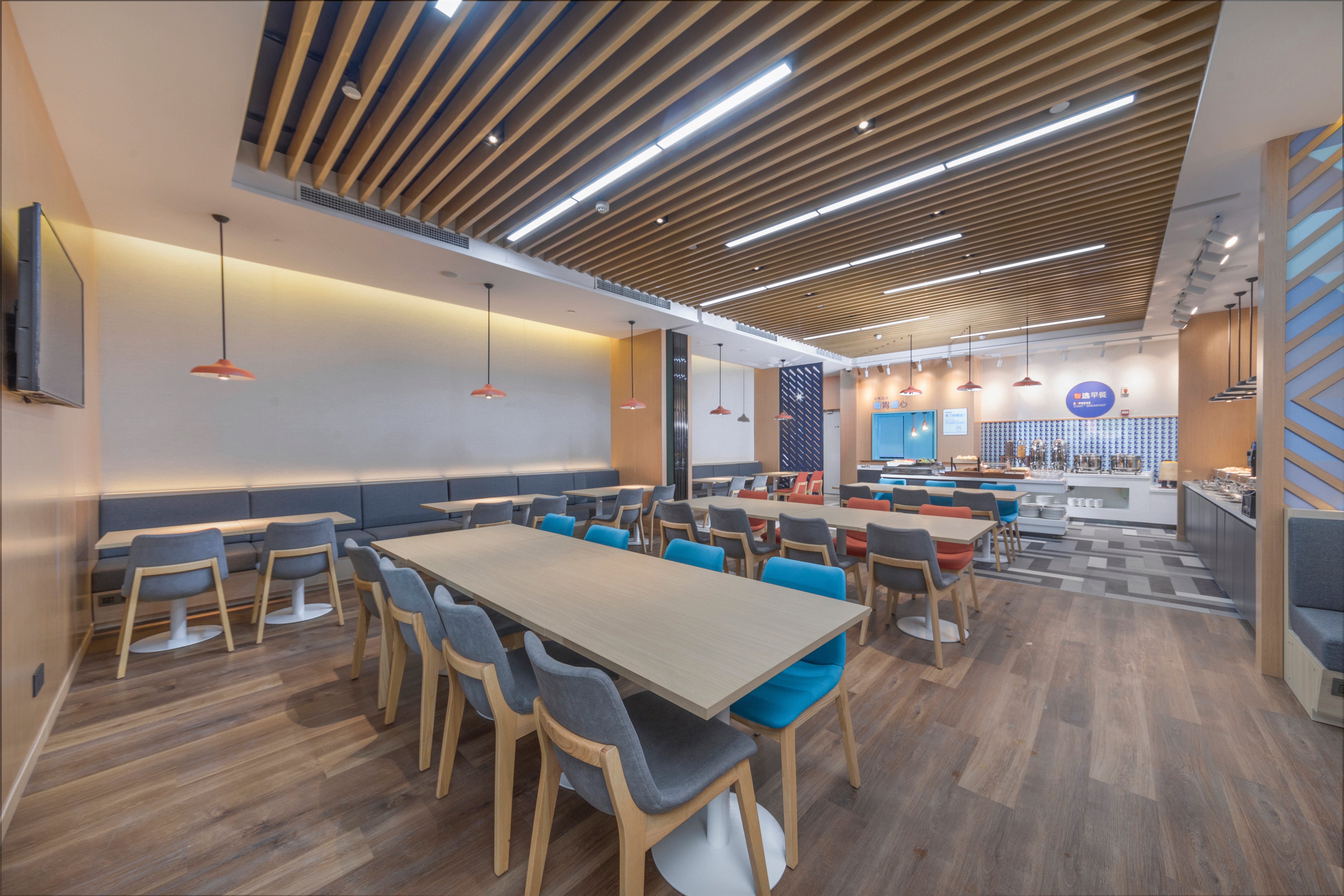 Holiday Inn Express Shanghai Jiading Center 17/30