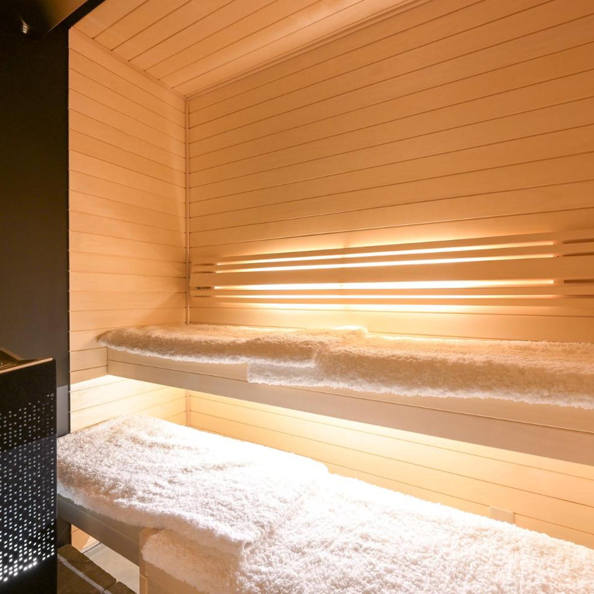 HOTEL MINATO Shinjuku 30/50