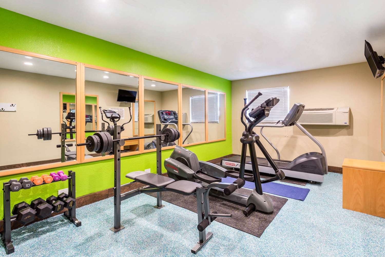 Quality Inn Downtown 23/27