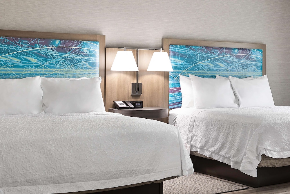 Hampton Inn and Suites Cranberry Pittsburgh 23/42