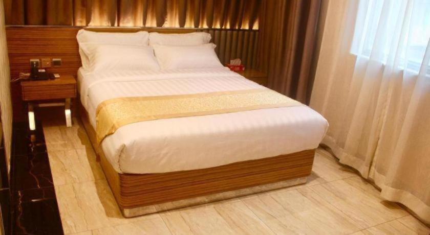 Hong Thai Hotel 15/35