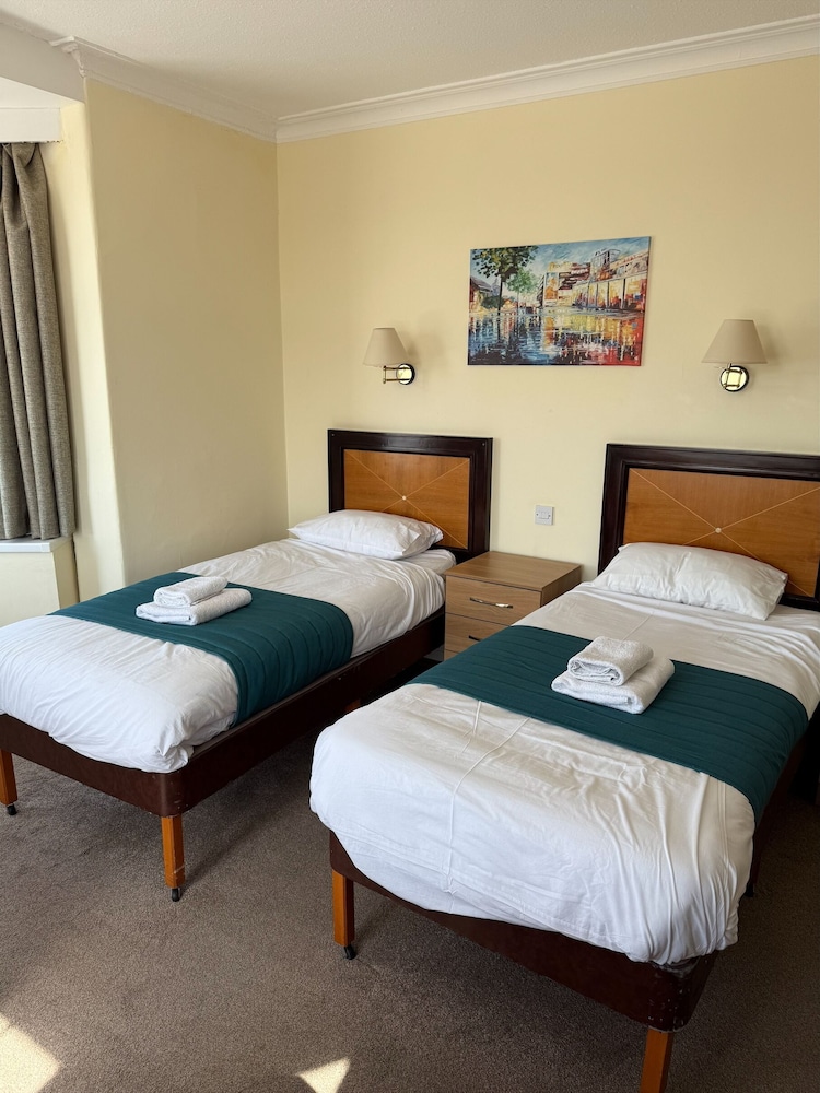 Savoy Hotel Blackpool 21/65