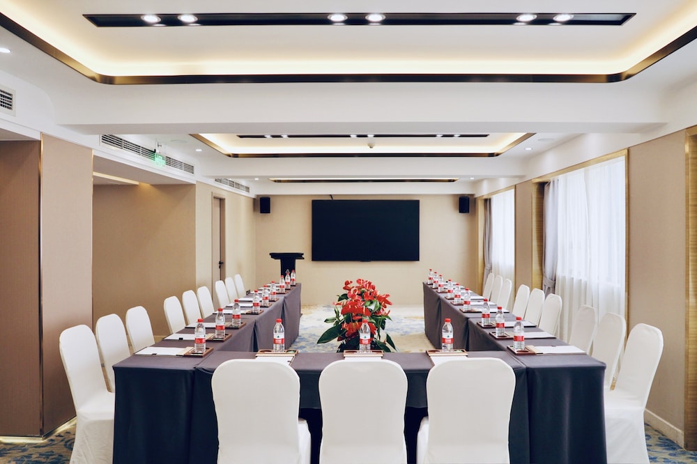 Grand Skylight Hotel Shenzhen 54/62