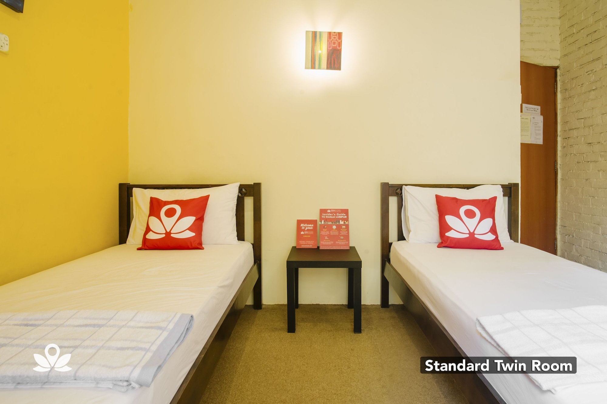 STANDARD, TWIN BEDS