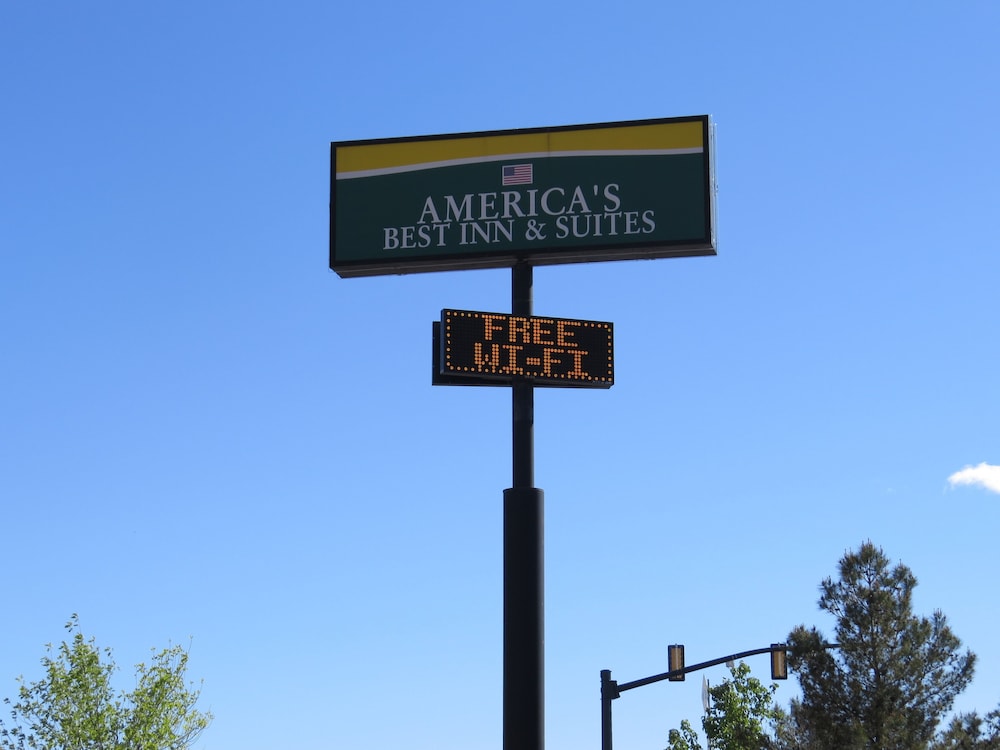 Americas Best Inns-St. George 30/38