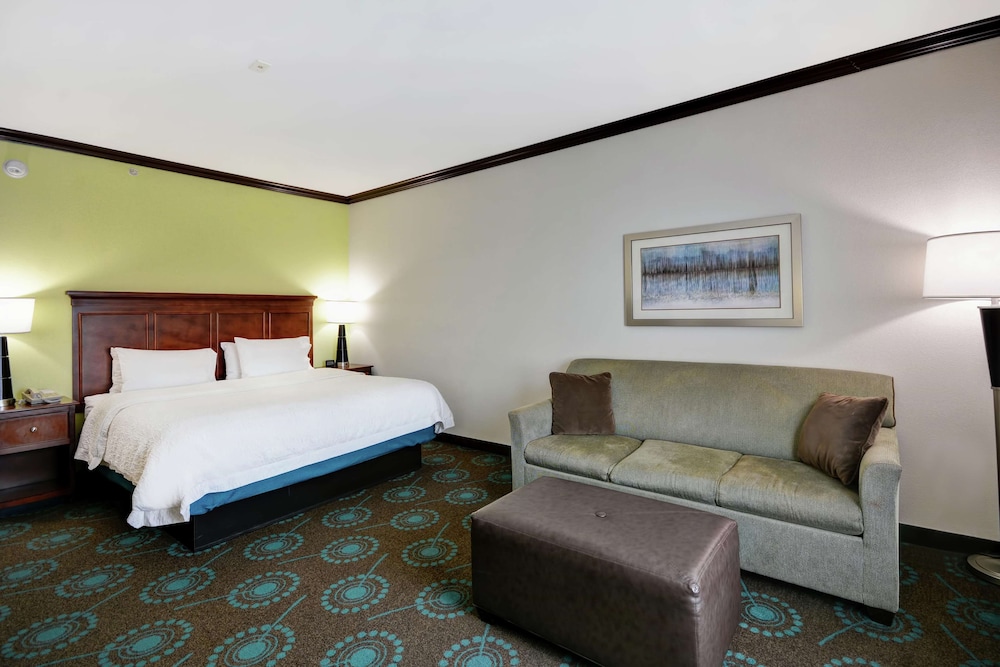 Hampton Inn & Suites San Antonio/Northeast I-35 23/52