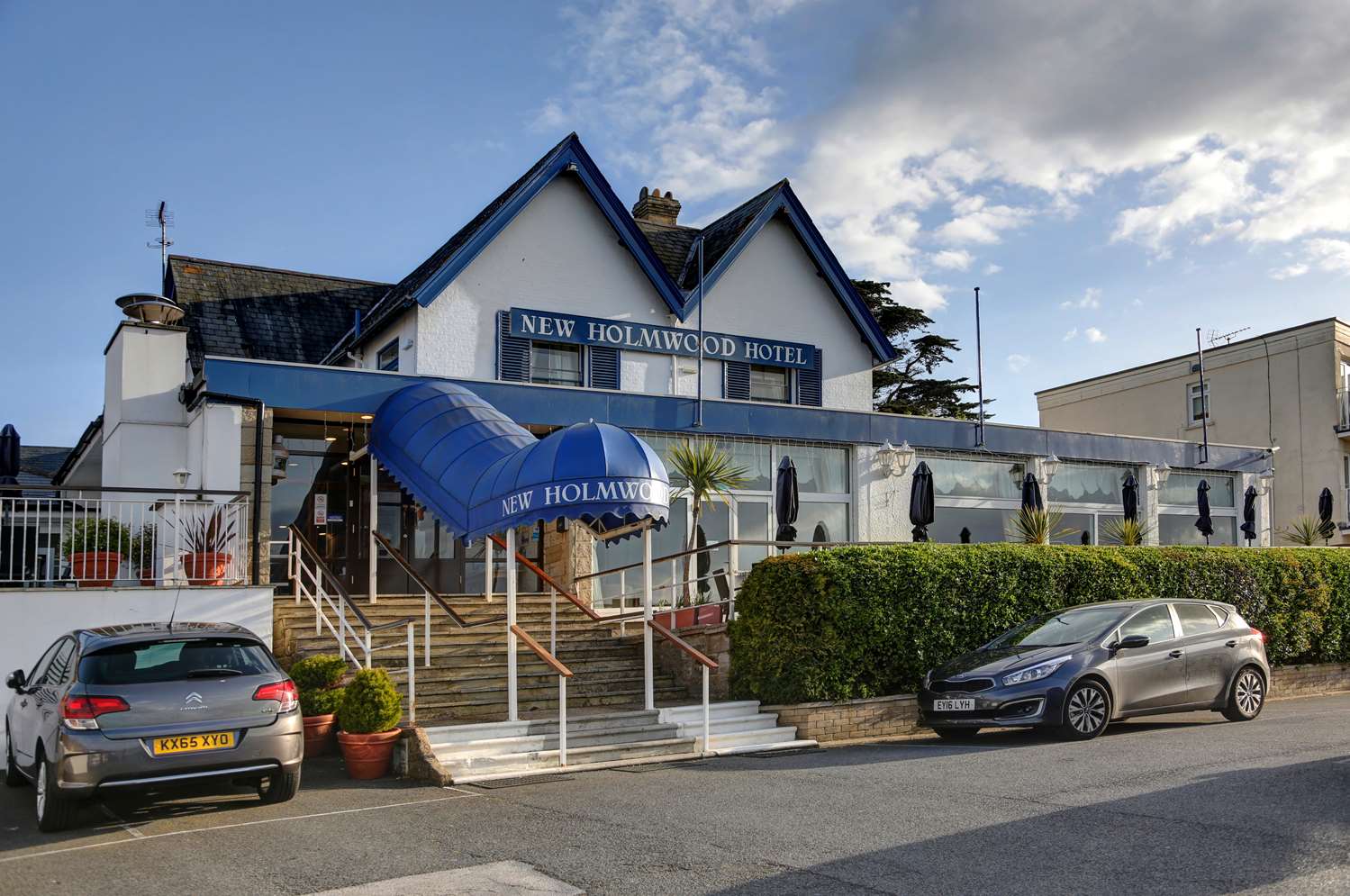 New Holmwood Hotel 14/18